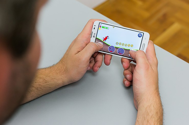 LG L70 (30).jpg